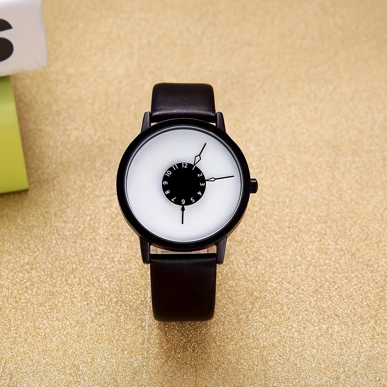 1PC Personality Concept Black  - Canvas Strap Watch 评论和价格